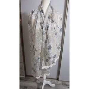 Floral Patterned Cream and Gray Scarf